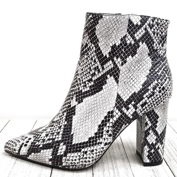 New Snake Chunky Heel Point Toe Booties Boots - Picture 2 of 4
